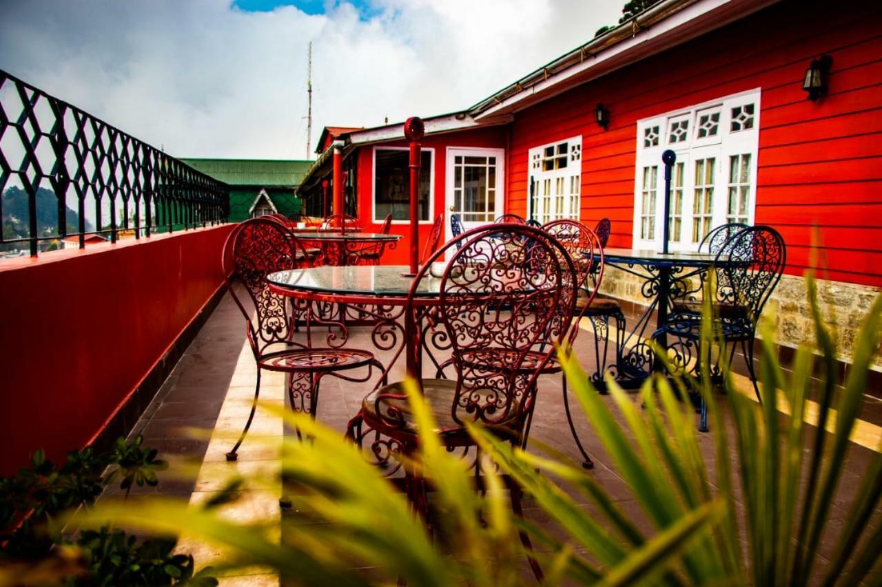 Travellers' Inn ダージリン エクステリア 写真